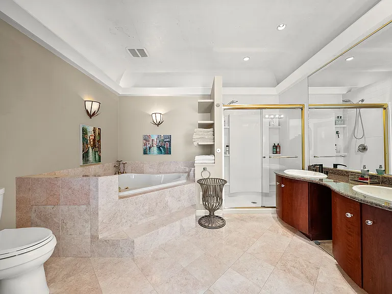 Primary bath