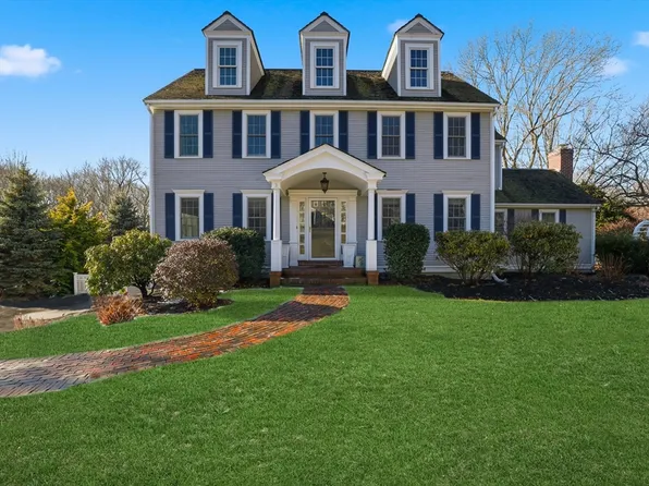 22 Del Prete Dr, Hingham, MA 02043