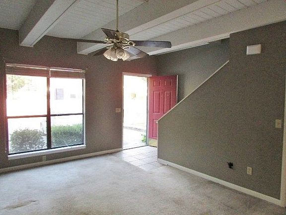5th image of 127 Depot Ln APT E