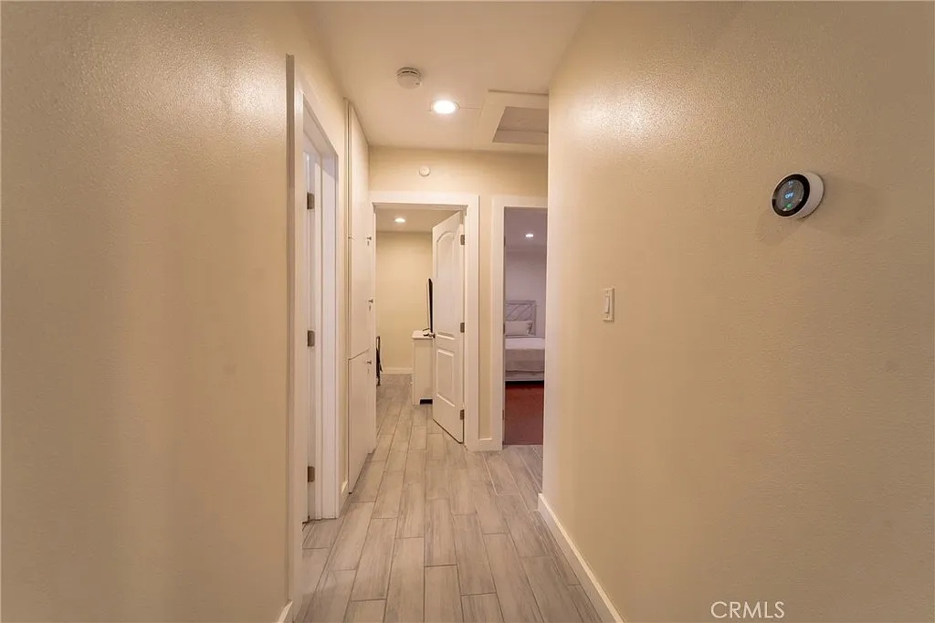 2 bed, 1391 sqft, $3,800 — Photo 4