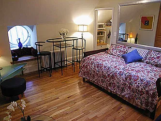 Rented by Verdi Square Realty