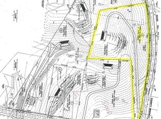 L3 Fogarty Rd, Troy, NY 12182