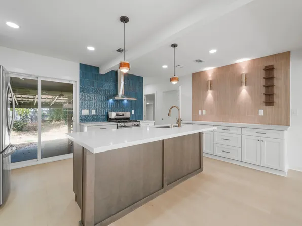 725 Taber Ave, Yuba City, CA 95991