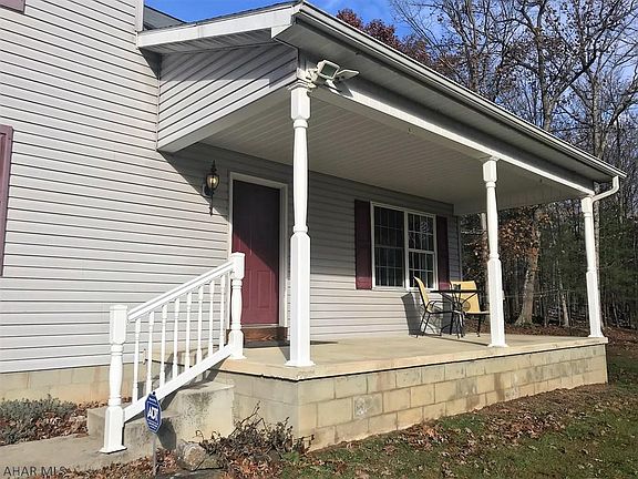 4th image of 297 White Oak Ln