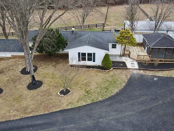 2nd image of 39362 Rickard Rd