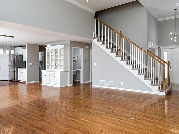 5th image of 1578 Carriage Ct
