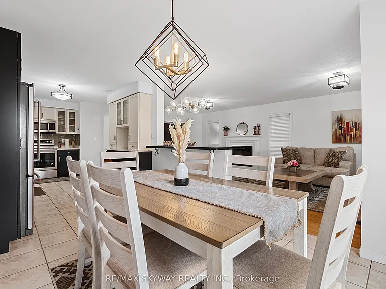 116 Severn Dr — Photo 11