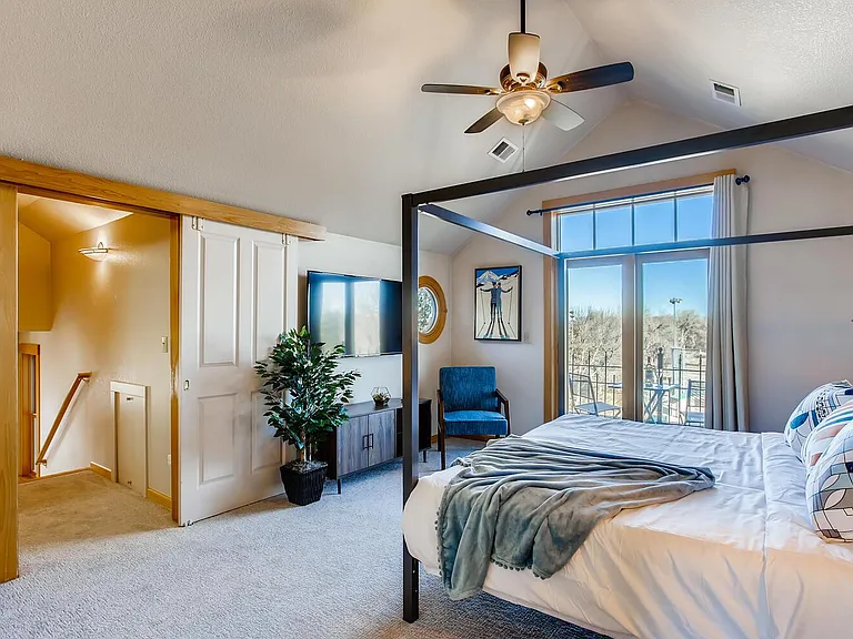 415 Mason Ct #5-A — Photo 25