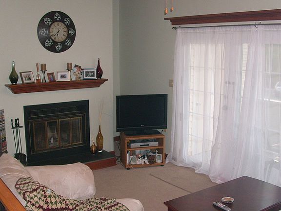 Living Room - 2