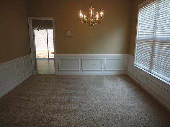 3rd image of 349 Burdock Trc