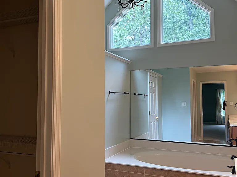 17263 Burchett Ln — Photo 8
