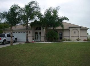 1622 NE 33rd Ter, Cape Coral, FL 33909