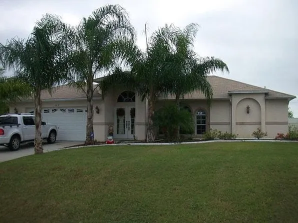 1622 NE 33rd Ter, Cape Coral, FL 33909