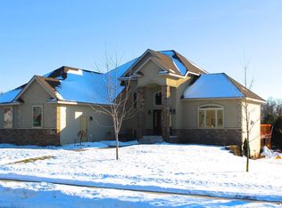 1604 Pebble Creek Dr, Sartell, MN 56377