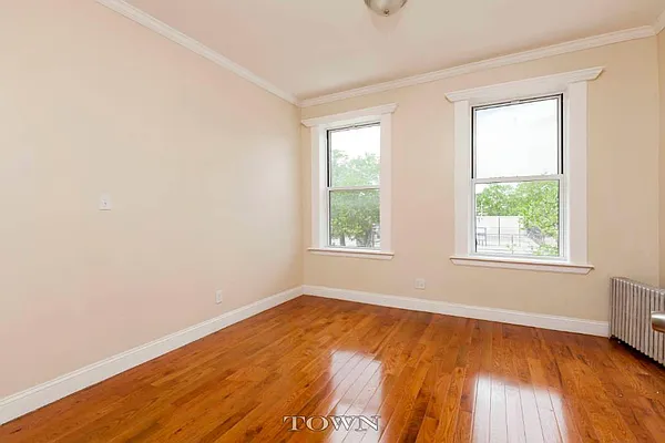 Rented by Town Residential | media 5