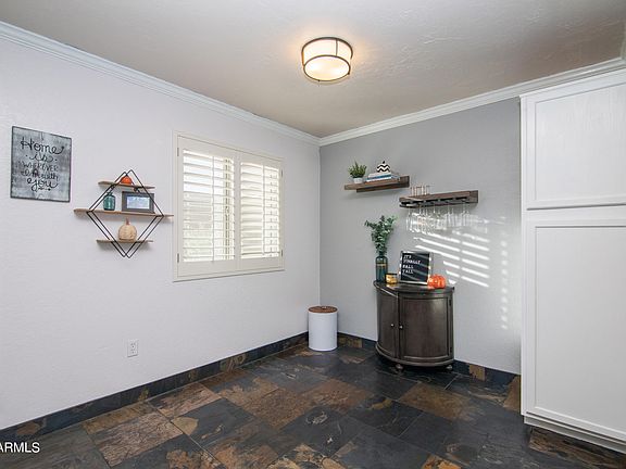 5th image of 3402 N 32ND Street #107