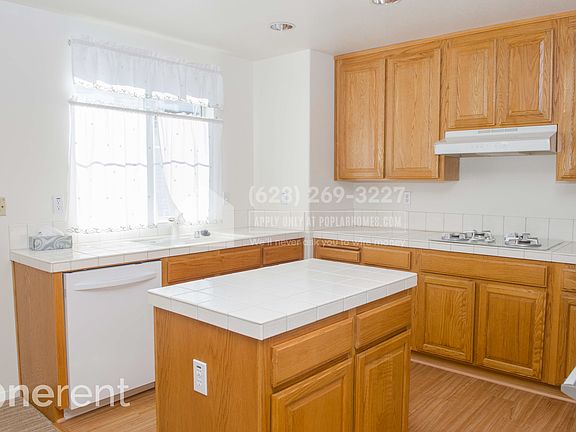 3rd image of 2071 Kimberlin Pl