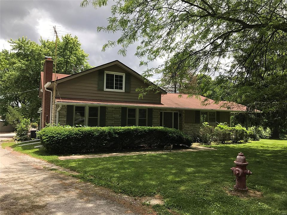 1st image of 2000 Hoock Ln