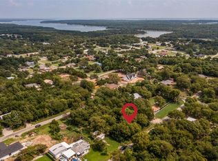 132 Willow Dr, Pottsboro, TX 75076