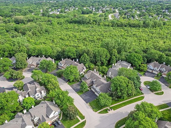 5th image of 30W032 Laurel Ct