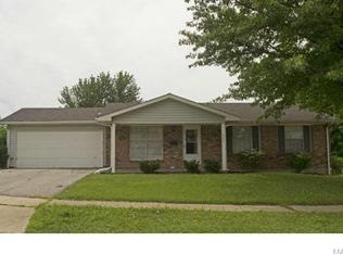 2380 Farflung Dr, Florissant, MO