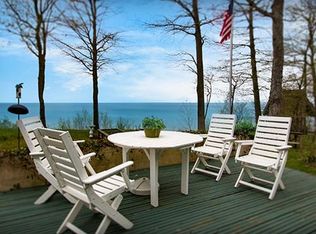 1222 Shorecrest Dr, South Haven, MI 49090