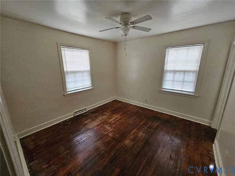 1305 Chambers St — Photo 5