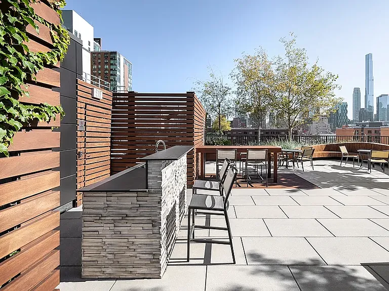 535 W 43rd St S #15CC — Photo 12