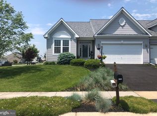 3042 Sundown Dr, Chambersburg, PA 17202