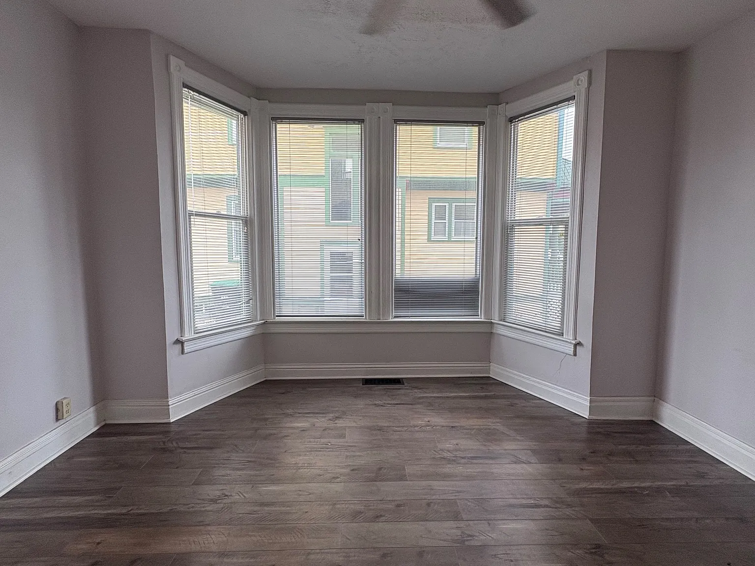 1 bed, $850 — Photo 1