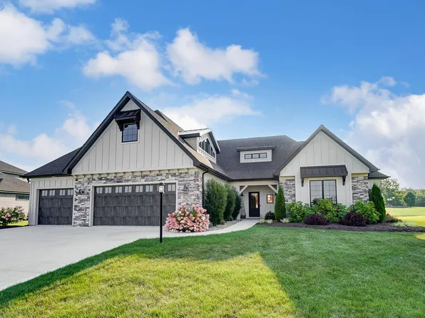 12796 Passerine Blvd, Fort Wayne, IN 46845