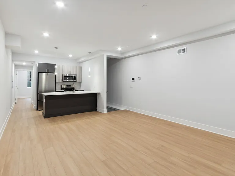 3818 Haverford Ave — Photo 18