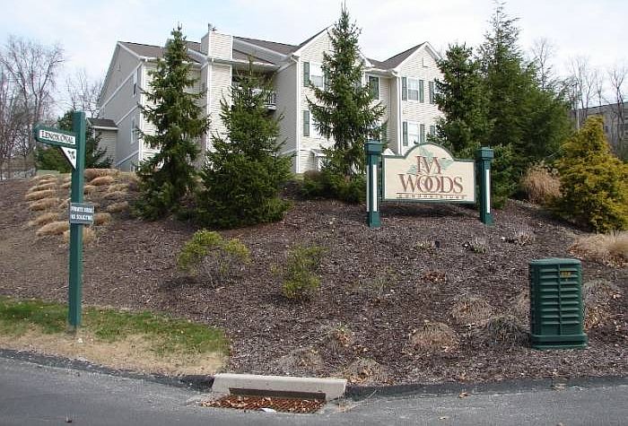 Ivy Woods Condominiums