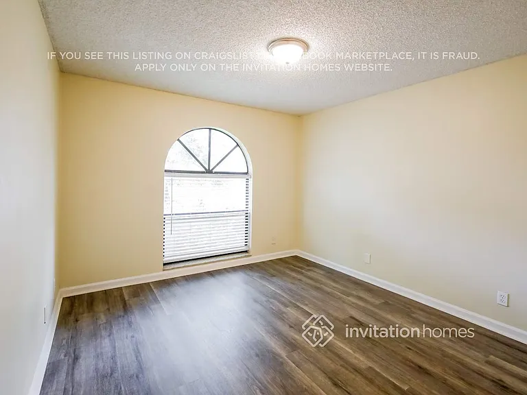 5166 NW 99th Way — Photo 12