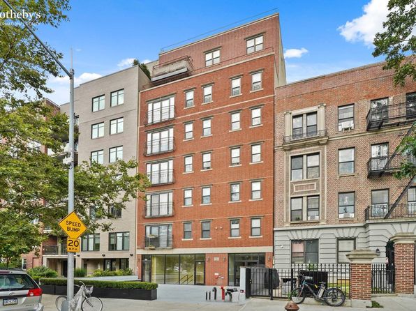 235 Ocean Pkwy APT 7A