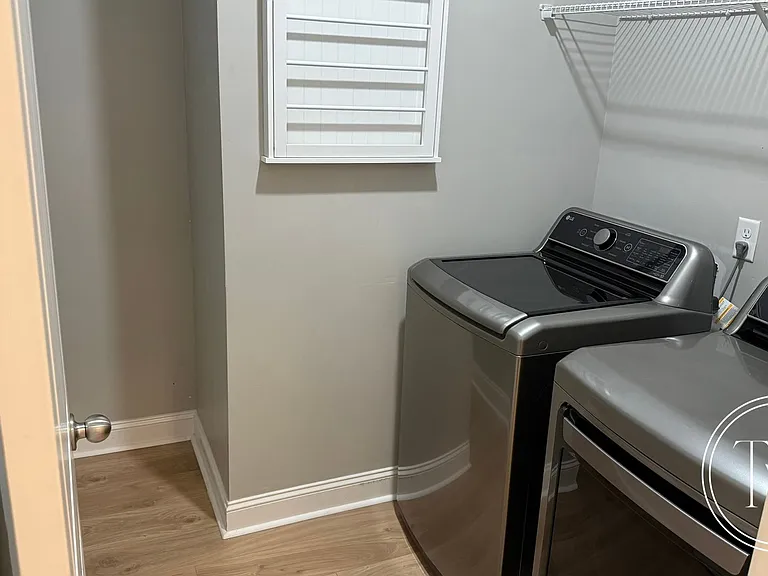 500 Thorp Cir — Photo 20