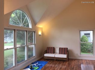 5011 Windybrook Dr SW, Wyoming, MI