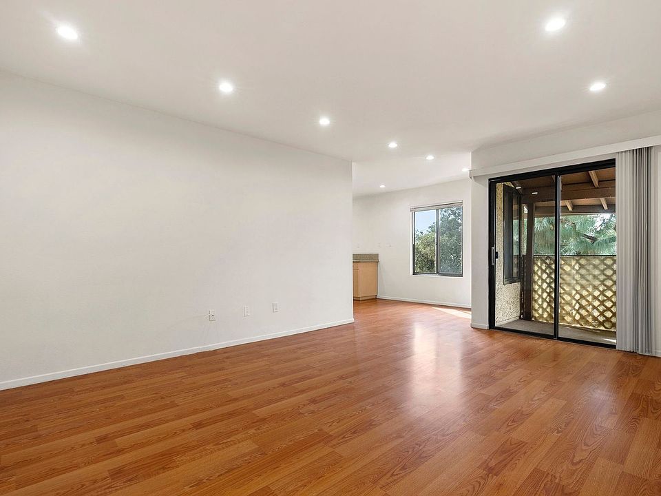 1st image of 722 E Lomita Ave #303