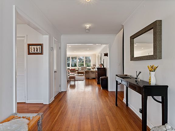 1025 Nine Acres Lane