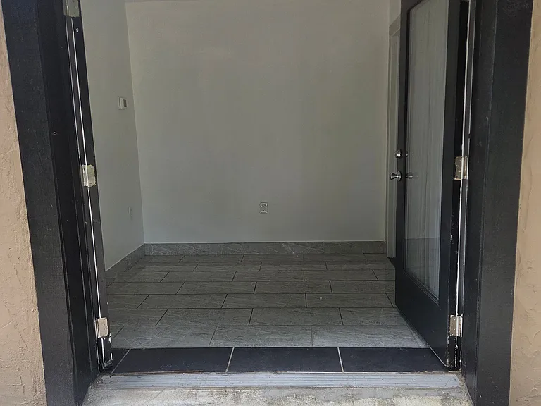 4900 E Joppa Rd — Photo 1