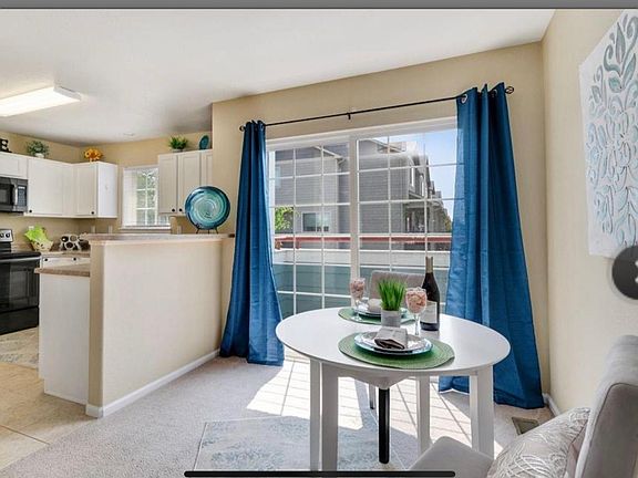 4th image of 3660 W 25th St Unit 202