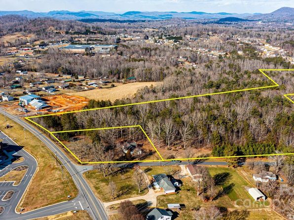 1396 Cottage Grove Rd, Lenoir, NC 28645