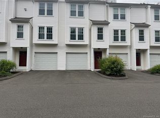 380 Hitchcock Rd UNIT 85, Waterbury, CT 06705