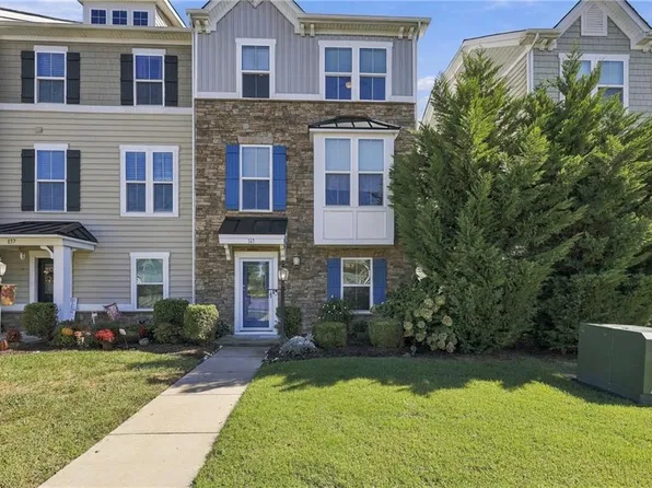 161 Williamson Park Ln, Smithfield, VA 23430