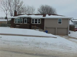 2309 N Union St, Des Moines, IA 50316