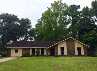 2 Williamsburg Ct, Savannah, GA 31419