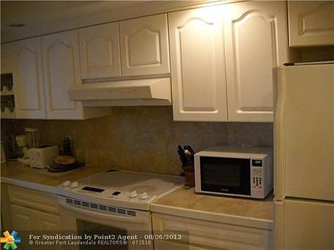 5th image of 2900 NE Forteen Street Cswy #314