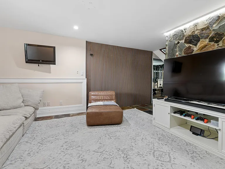 4 Copeces Ln — Photo 28