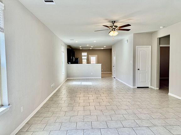 5th image of 7926 Grandstand Pkwy