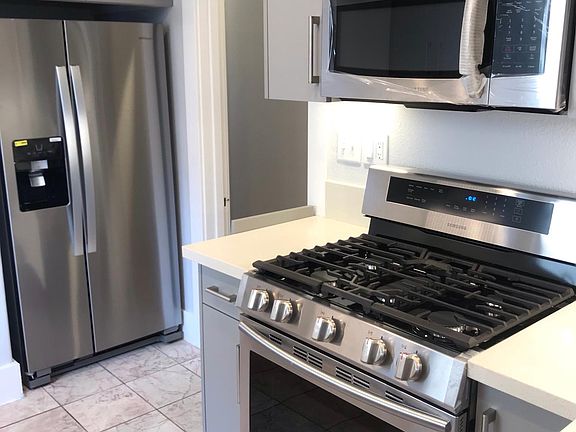 3rd image of 2936 1st Ave